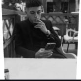 Busco ligar. Quedar y que surja solo.