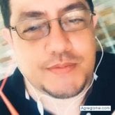 Busco hacer amistades.