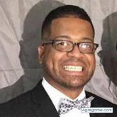 TREBOLL chico soltero en Mayagüez