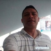 Toribiosantos chico soltero en Comas