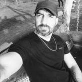 A una mujer soltera con ganas de pasarla