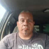 Trabaja por mi cuenta. Busco hacer