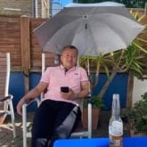 Busco amistades y lo que surja.