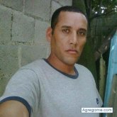 juanquezada chico soltero en Ensanche Villa Faro