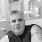 Busco pareja. Chica. Simpático.