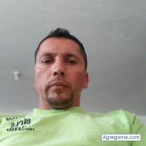 Busco pareja. Conocer chicas de mi edad.