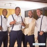 Bartender. Busco conocer gente. Una