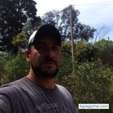 Busco pareja. Amigas. Tranquilo y