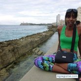 leyanys chica soltera en Balcón De La Lisa