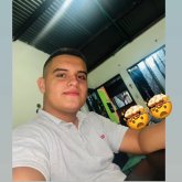 Busco pareja. Amigas. Buena persona. Las