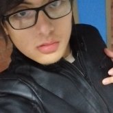 Ninguno. Busco pareja. Mujer madura o