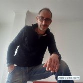 Encuentra Hombres solteros en Benissa
