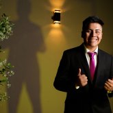 Busco hacer amistades.