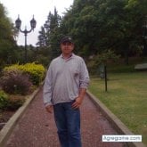 Busco hacer amistades.