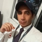 Busco hacer amistades. Una mujer con