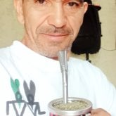 Cheff. Mujer guapa y abierta sincera.