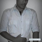 Argenismp chico soltero en Imbert