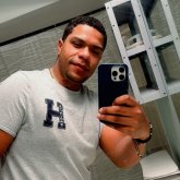 Encuentra Hombres solteros en Clermont