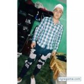 Buscó aser amigas ☺. Alegre i