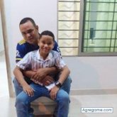 Busco conocer gente. Soltero !!!!.