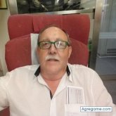 Profesional. Busco pareja. Amistades con