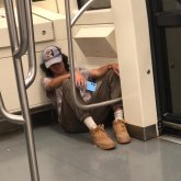 Conocer gente y amistades. No sabria