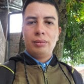 Mujeres solteras. Soltero alto delgado