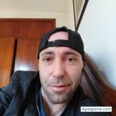 Bloggero. Busco ligar. Chicas.