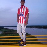 Trabajo. Busco pareja. Conocer gente