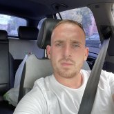 Busco conocer gente. Alguna mujer