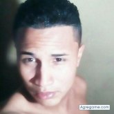 Albert Velez Bobadilla