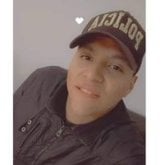 Busco pareja. Chicas. Nose. Chicas.