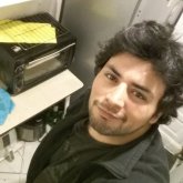 Busco conocer gente. Una persona a quien