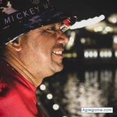 Busco chatear. Mujer. Hombre leal.