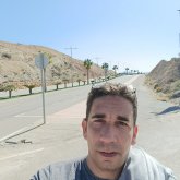 Licenciado. Busco hacer amistades.