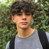 Busco amigas o futuras parejas. Soy un