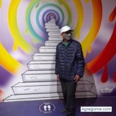 Estudios. Mujeres. Un tío agradable.