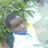 Estudiante. Busco conocer persona sobre