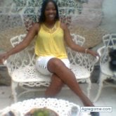 Busco hacer amistades. ESTOY BUSCANDO