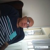 Chatear con Carlos71962 de Inglaterra