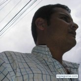 SANTICO chico soltero en Bucaramanga