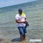 Vacilio23 chico soltero en Laurel