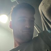 Busco pareja. La edad entre 18 y 35. Soy