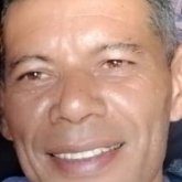 Obrero. Busco chatear. Dama sincera.