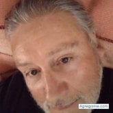 Busco pareja. Mujer afines. Salir