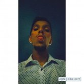 Busco ligar. Chicas. Soy yo mismo. Soy