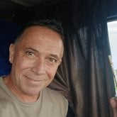 Linda
Sin compromiso 
Seductora. En