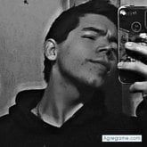 Busco conocer gente. Algo timido al