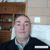 Una mujer para tomar algo poder hablar y