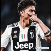 Estudio. Busco conocer gente. Una chica.